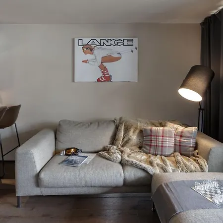 Апартаменти Hellochalet - Bellevue - Slopeside With Terrace *