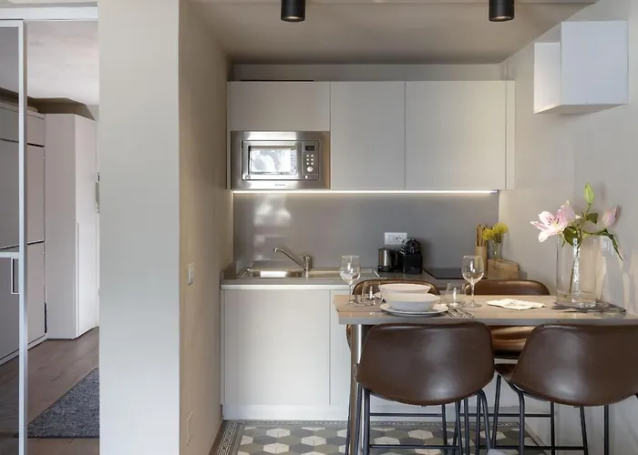 Hellochalet - Bellevue - Slopeside With Terrace *